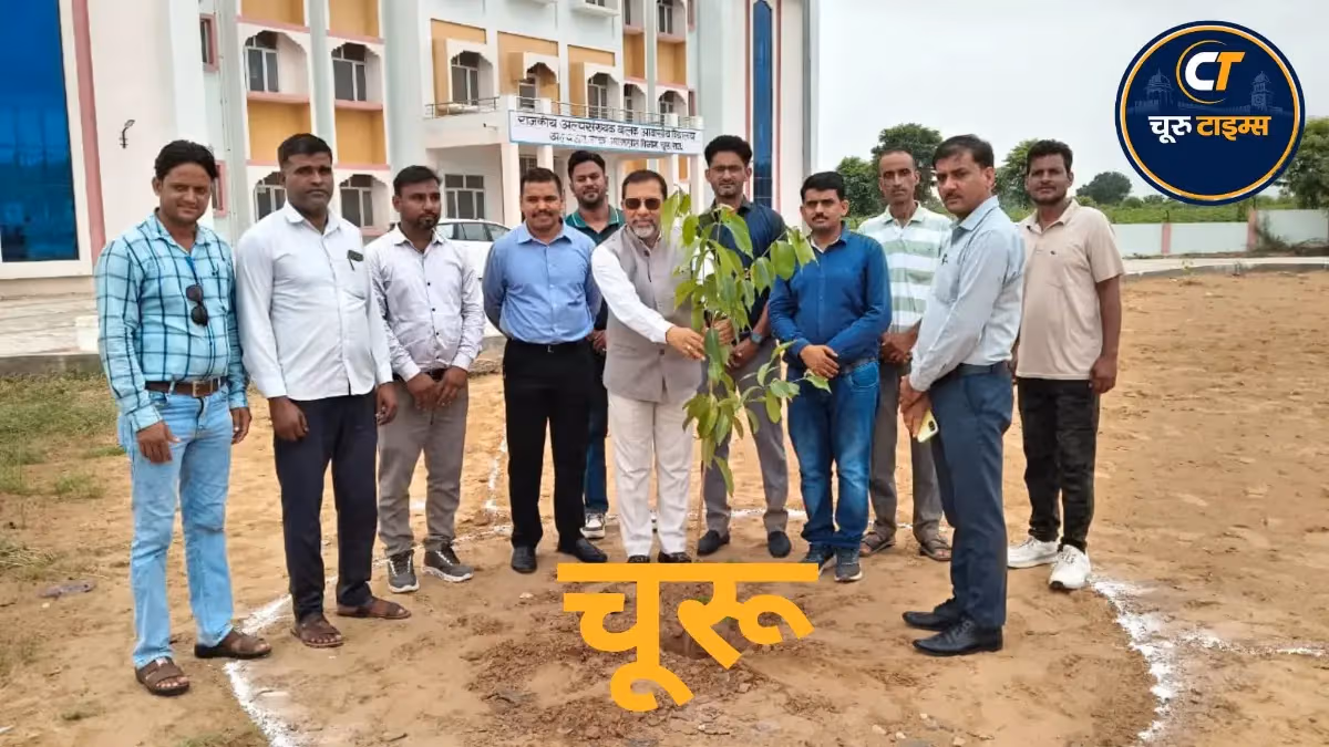 चूरू के अल्पसंख्यक बालक आवासीय विद्यालय का अश्विनी भगत ने किया निरीक्षण