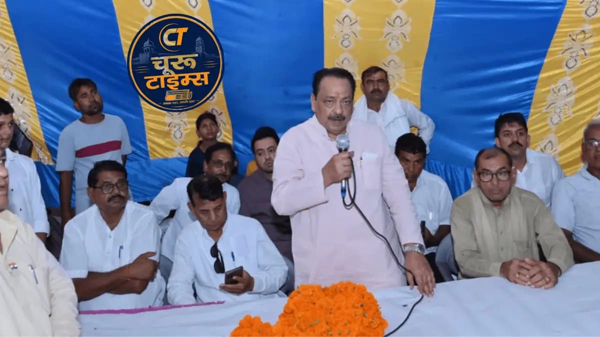 वार्ड 7 में कांग्रेस प्रत्याशी नसीम जमील चौहान के चुनाव कार्यालय का उद्घाटन